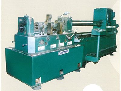 柴油機(jī)缸體主軸孔、凸輪軸孔精鏜組合機(jī)床